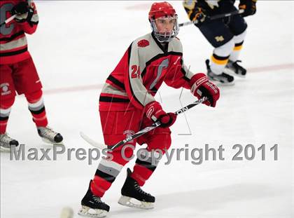 Thumbnail 1 in Conard @ East Haven photogallery.
