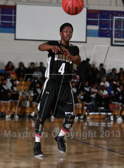 Thumbnail 2 in Denver East vs Montbello (Manual ThunderDome) photogallery.