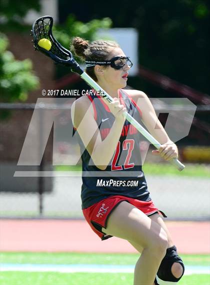 Thumbnail 2 in Yorktown vs. Niskayuna (NYSPHSAA Class B Regional Final) photogallery.