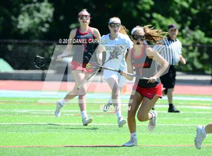 Thumbnail 1 in Yorktown vs. Niskayuna (NYSPHSAA Class B Regional Final) photogallery.