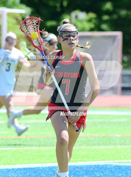 Thumbnail 3 in Yorktown vs. Niskayuna (NYSPHSAA Class B Regional Final) photogallery.