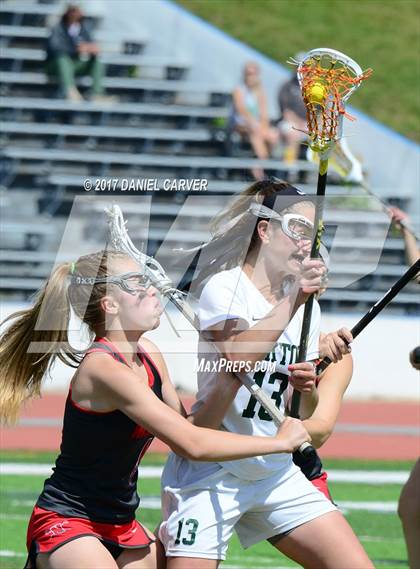 Thumbnail 3 in Yorktown vs. Niskayuna (NYSPHSAA Class B Regional Final) photogallery.
