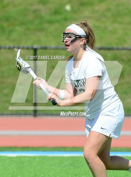 Thumbnail 1 in Yorktown vs. Niskayuna (NYSPHSAA Class B Regional Final) photogallery.