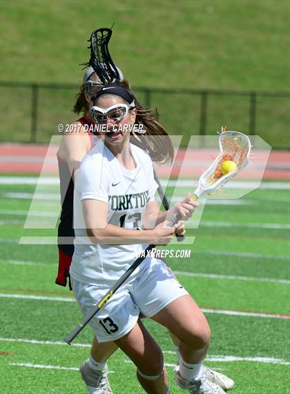 Thumbnail 2 in Yorktown vs. Niskayuna (NYSPHSAA Class B Regional Final) photogallery.
