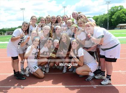 Thumbnail 2 in Yorktown vs. Niskayuna (NYSPHSAA Class B Regional Final) photogallery.