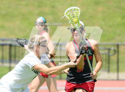 Thumbnail 1 in Yorktown vs. Niskayuna (NYSPHSAA Class B Regional Final) photogallery.