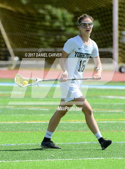 Thumbnail 3 in Yorktown vs. Niskayuna (NYSPHSAA Class B Regional Final) photogallery.
