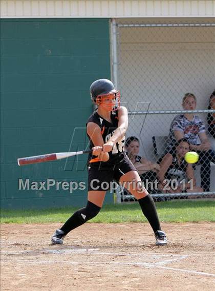 Thumbnail 2 in DuBois Central Catholic vs Clarion Area (District 9 Quarterfinals) photogallery.
