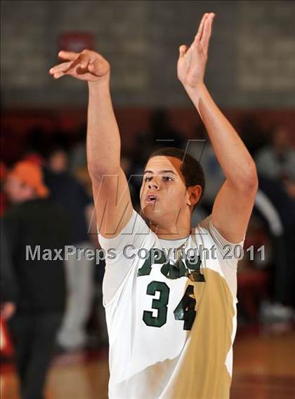 Thumbnail 2 in Long Beach Poly vs. Bishop Gorman (Nike Extravaganza) photogallery.