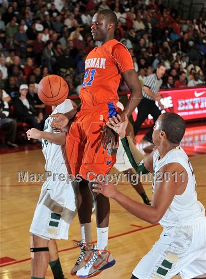 Thumbnail 3 in Long Beach Poly vs. Bishop Gorman (Nike Extravaganza) photogallery.