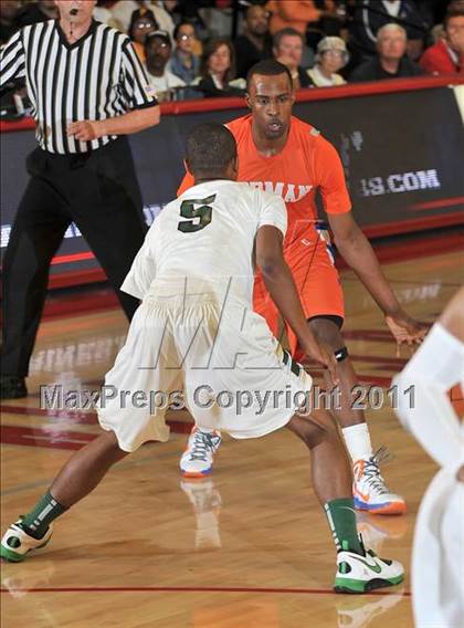 Thumbnail 2 in Long Beach Poly vs. Bishop Gorman (Nike Extravaganza) photogallery.