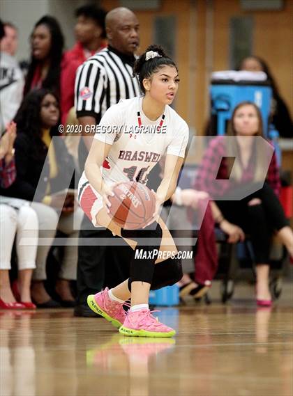 Thumbnail 3 in Mansfield Timberview vs Braswell (UIL 5A Bi-District Playoff) photogallery.