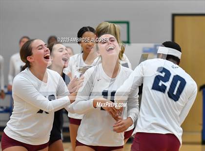 Thumbnail 1 in Tompkins vs. Tomball Memorial (KISD/CFISD Tournament) photogallery.