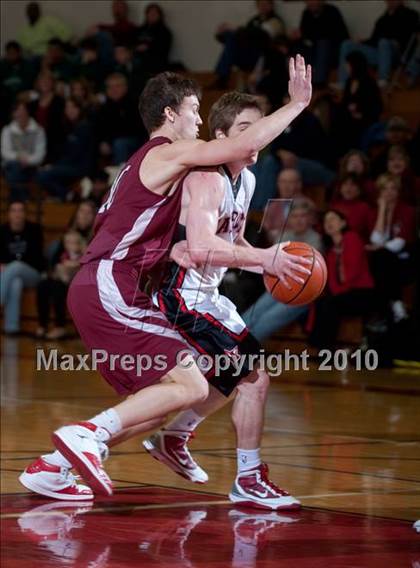 Thumbnail 3 in Holland Hall vs. St. John's photogallery.