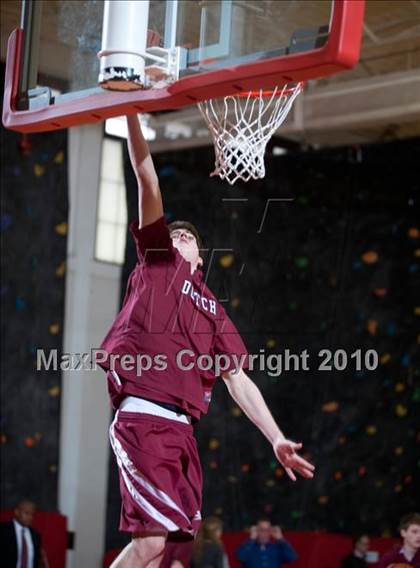 Thumbnail 3 in Holland Hall vs. St. John's photogallery.