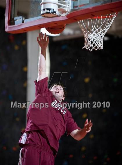 Thumbnail 1 in Holland Hall vs. St. John's photogallery.