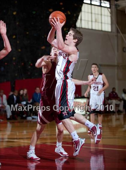 Thumbnail 2 in Holland Hall vs. St. John's photogallery.