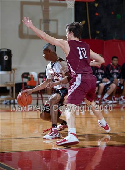 Thumbnail 1 in Holland Hall vs. St. John's photogallery.