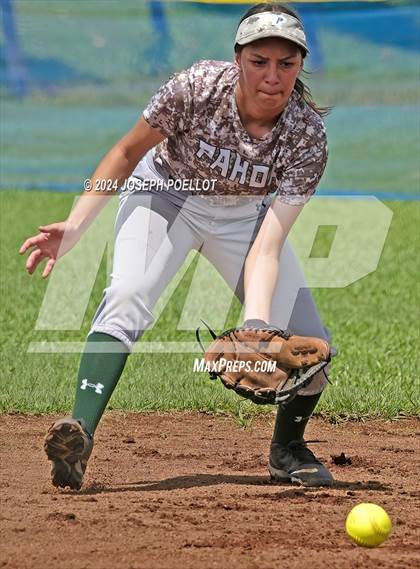 Thumbnail 2 in Pahoa @ Waiakea photogallery.