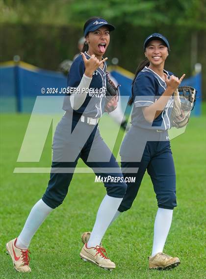 Thumbnail 1 in Pahoa @ Waiakea photogallery.