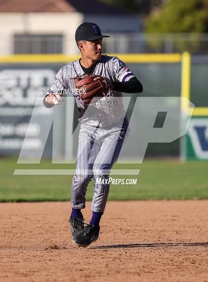 Thumbnail 1 in Portola @ Beckman photogallery.