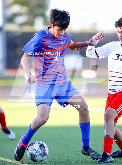 Thumbnail 3 in Grand Oaks vs Cleveland photogallery.