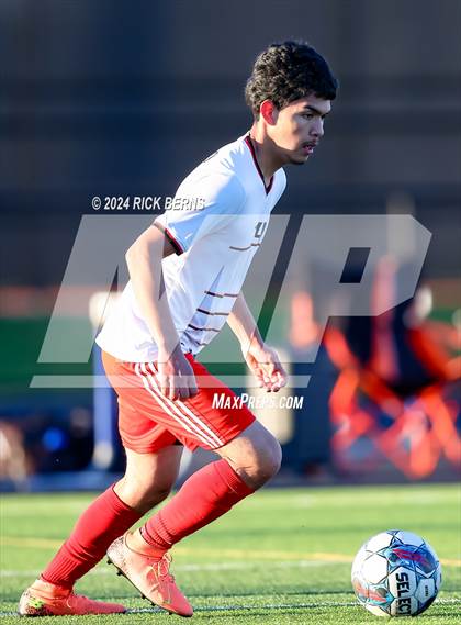 Thumbnail 2 in Grand Oaks vs Cleveland photogallery.