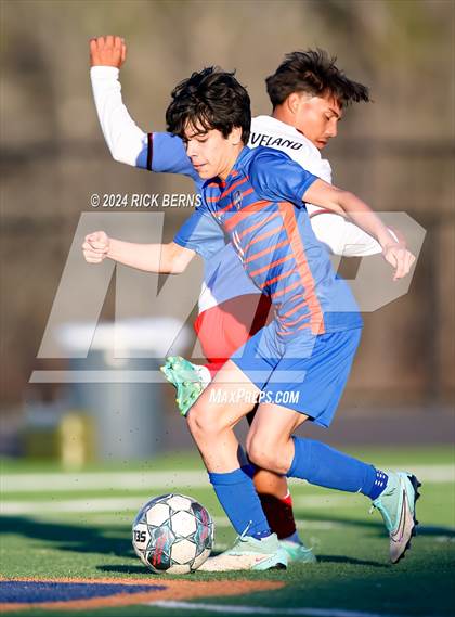 Thumbnail 3 in Grand Oaks vs Cleveland photogallery.