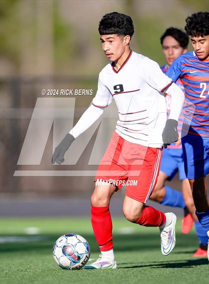 Thumbnail 3 in Grand Oaks vs Cleveland photogallery.