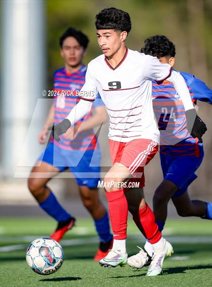 Thumbnail 1 in Grand Oaks vs Cleveland photogallery.