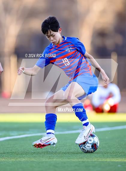 Thumbnail 3 in Grand Oaks vs Cleveland photogallery.