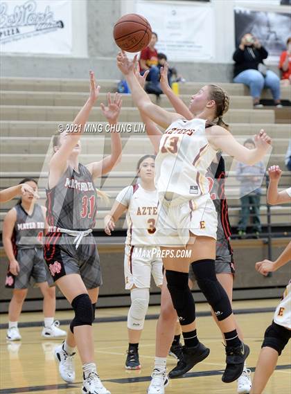 Thumbnail 3 in Esperanza vs. Mater Dei (Tom Riach Tournament) photogallery.