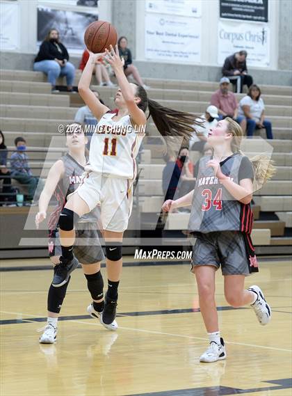 Thumbnail 1 in Esperanza vs. Mater Dei (Tom Riach Tournament) photogallery.