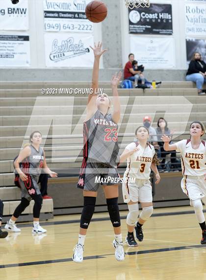 Thumbnail 2 in Esperanza vs. Mater Dei (Tom Riach Tournament) photogallery.