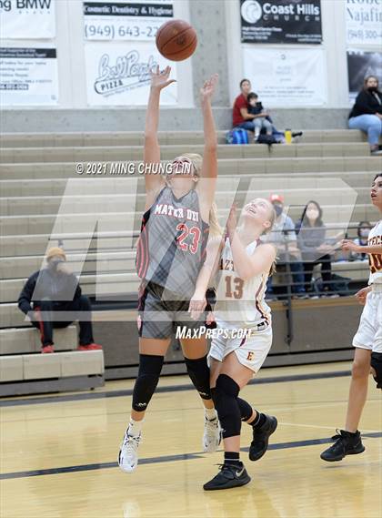 Thumbnail 1 in Esperanza vs. Mater Dei (Tom Riach Tournament) photogallery.
