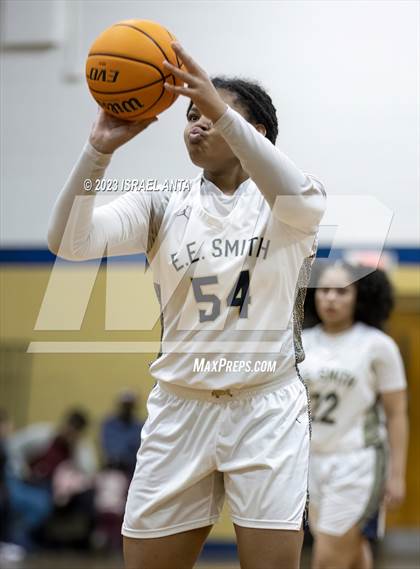 Thumbnail 3 in Harnett Central @ E.E. Smith photogallery.