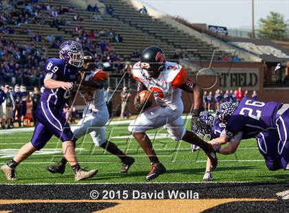 Thumbnail 2 in Mitchell vs. Wallace-Rose Hill (NCHSAA 1AA Final) photogallery.