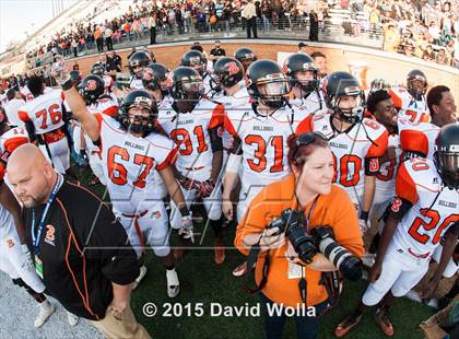 Thumbnail 2 in Mitchell vs. Wallace-Rose Hill (NCHSAA 1AA Final) photogallery.