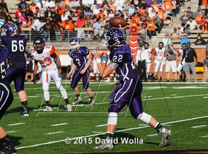 Thumbnail 2 in Mitchell vs. Wallace-Rose Hill (NCHSAA 1AA Final) photogallery.