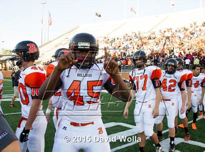 Thumbnail 1 in Mitchell vs. Wallace-Rose Hill (NCHSAA 1AA Final) photogallery.