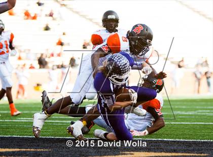 Thumbnail 2 in Mitchell vs. Wallace-Rose Hill (NCHSAA 1AA Final) photogallery.