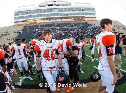 Thumbnail 2 in Mitchell vs. Wallace-Rose Hill (NCHSAA 1AA Final) photogallery.