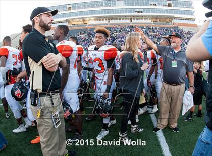 Thumbnail 2 in Mitchell vs. Wallace-Rose Hill (NCHSAA 1AA Final) photogallery.