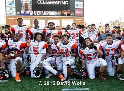 Thumbnail 3 in Mitchell vs. Wallace-Rose Hill (NCHSAA 1AA Final) photogallery.