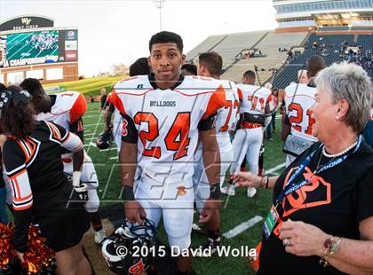 Thumbnail 3 in Mitchell vs. Wallace-Rose Hill (NCHSAA 1AA Final) photogallery.