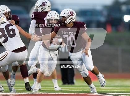 Thumbnail 3 in Uvalde @ Poteet photogallery.