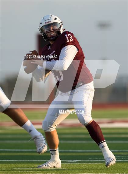 Thumbnail 3 in Uvalde @ Poteet photogallery.