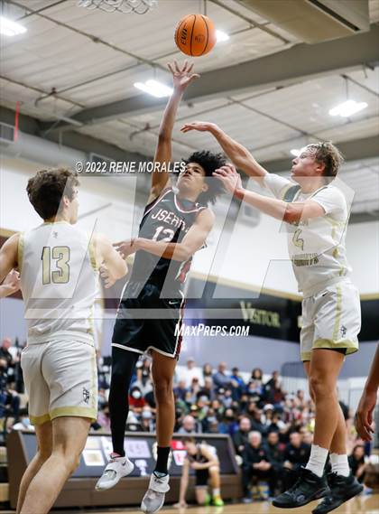 Thumbnail 2 in JSerra Catholic vs St. Francis (CIF SS Round 3 D1 Playoff) photogallery.