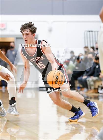 Thumbnail 2 in JSerra Catholic vs St. Francis (CIF SS Round 3 D1 Playoff) photogallery.
