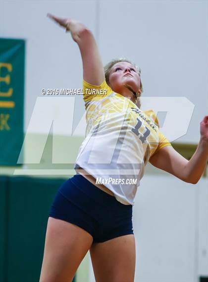 Thumbnail 2 in Sutter vs. West Valley (CIF NS Final) photogallery.